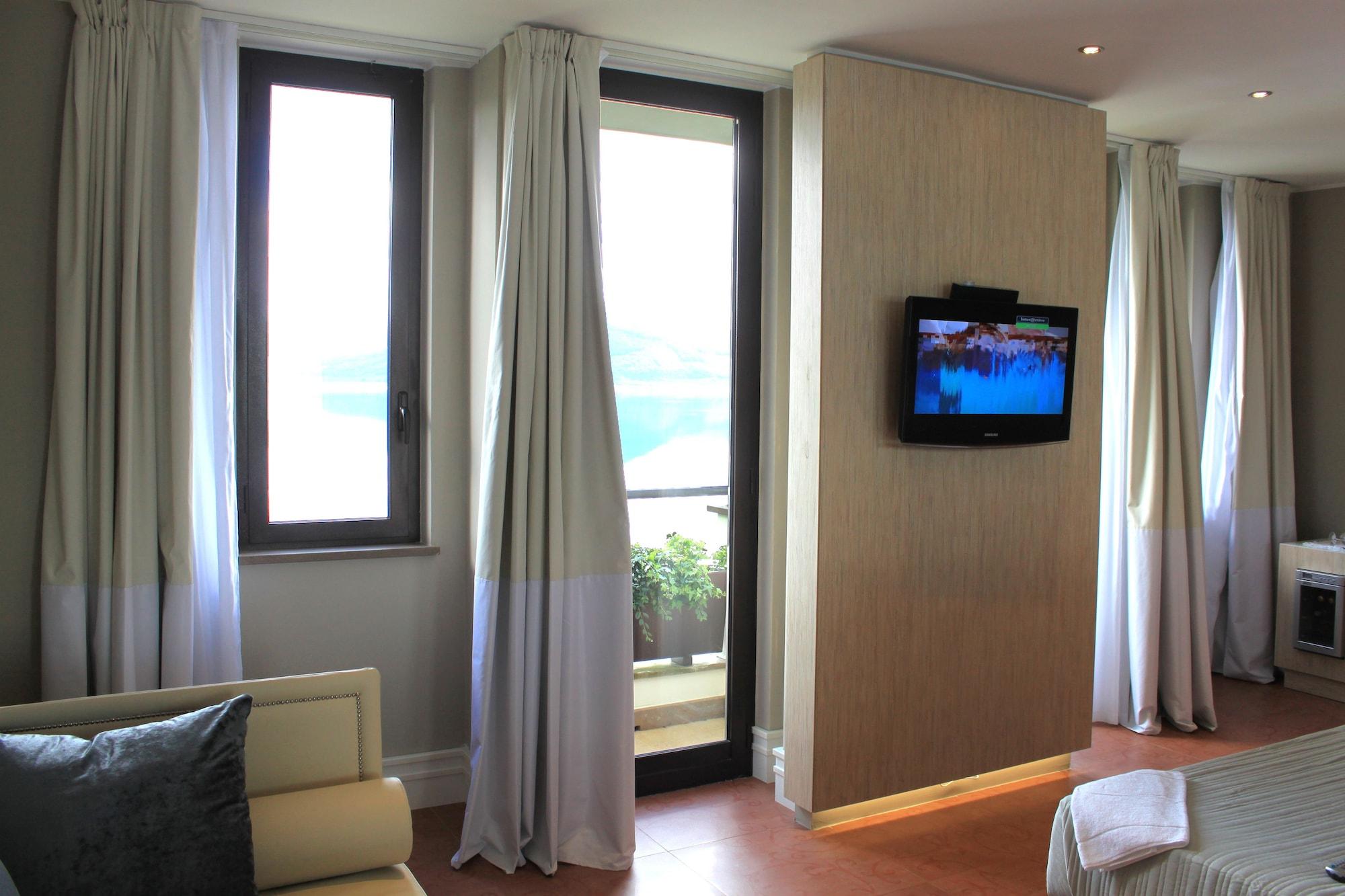 Relais Sans Soucis & Spa Ronciglione  Bagian luar foto