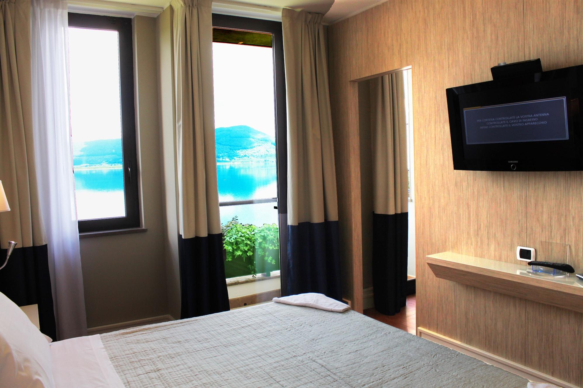 Relais Sans Soucis & Spa Ronciglione  Bagian luar foto