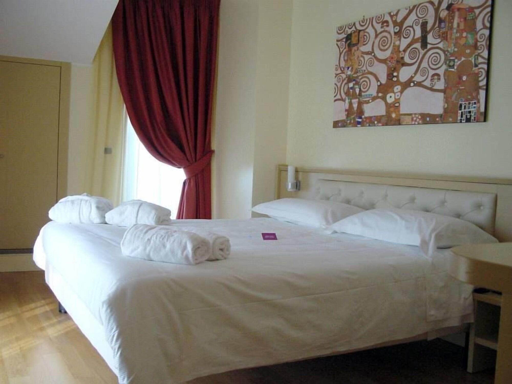 Relais Sans Soucis & Spa Ronciglione  Bagian luar foto