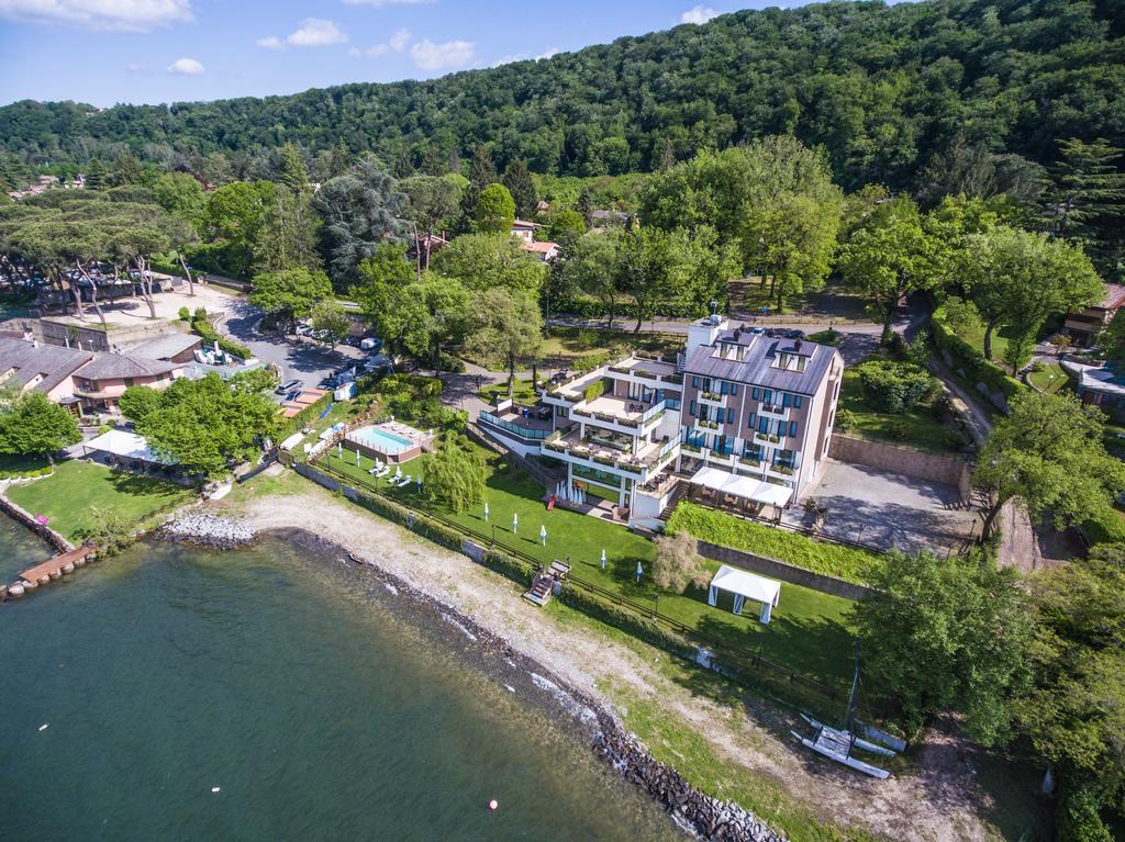 Relais Sans Soucis & Spa Ronciglione  Bagian luar foto