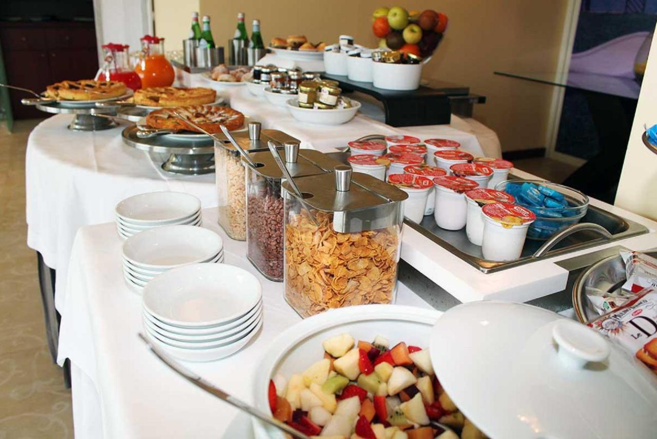 Relais Sans Soucis & Spa Ronciglione  Bagian luar foto